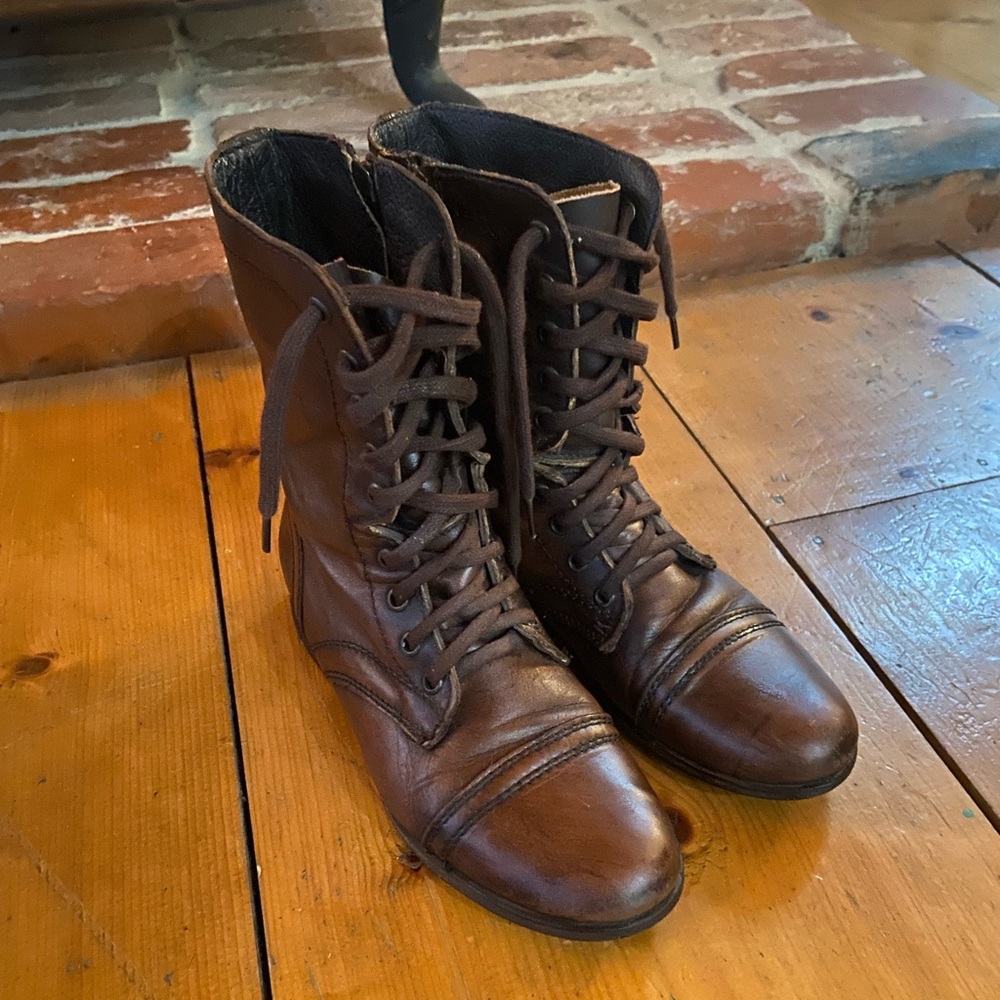 Steve Madden Combat Trooper boot size 7.5 dark brown